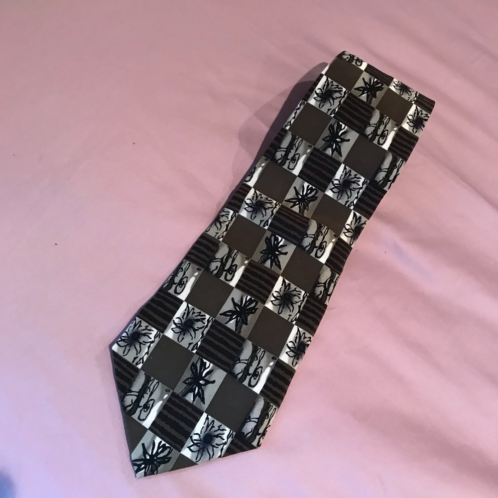 1996 Jerry Garcia 100% Silk Necktie Banyan Trees Collection #14 Tie 58”